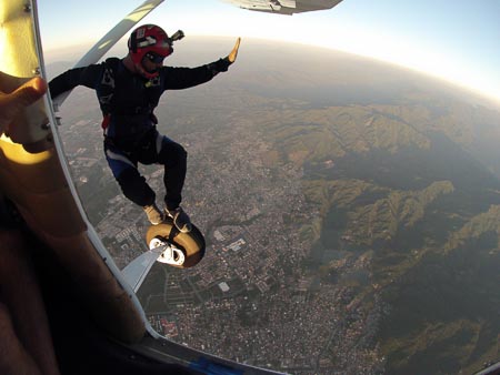 SkyDive-006